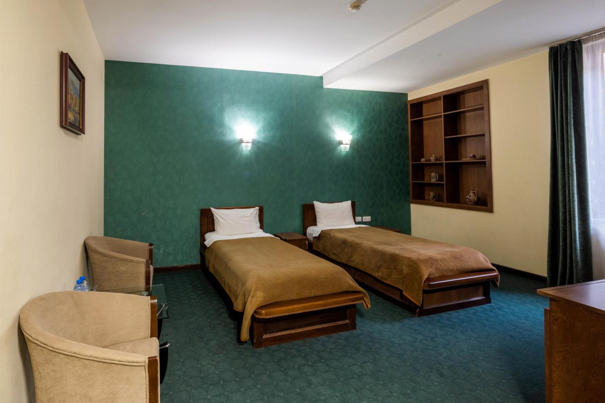 Ararat Hotel Erivan Exterior foto