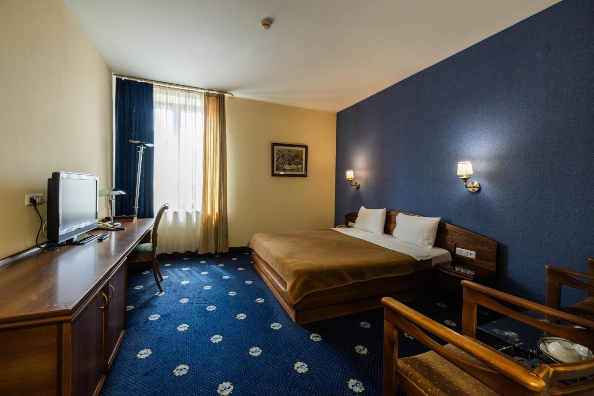 Ararat Hotel Erivan Exterior foto