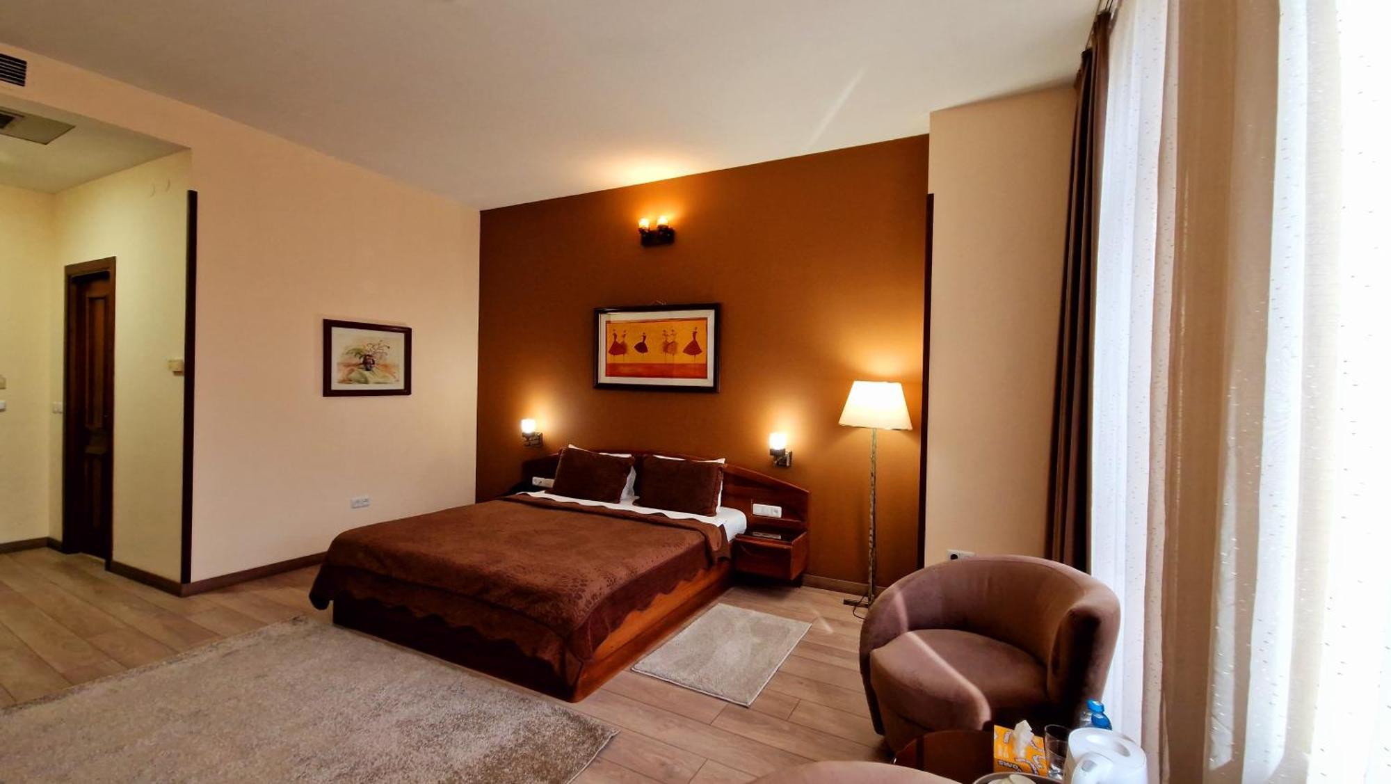 Ararat Hotel Erivan Exterior foto